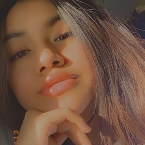 Meet your Posher, Aeleen